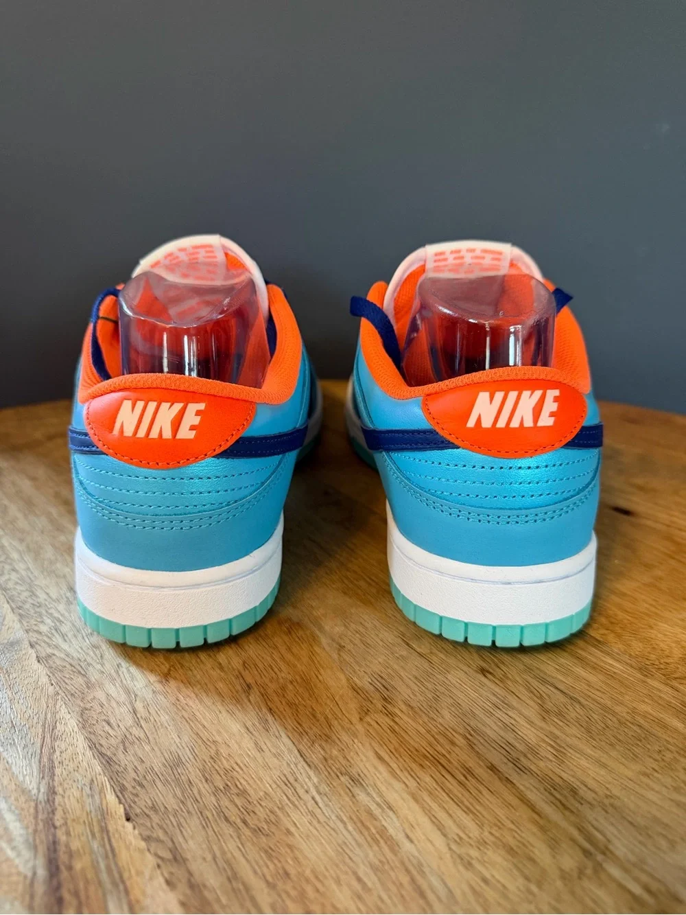 Nike Men’s Turquoise & Navy Low-Top Sneakers with Orange Accents. Size 8. No Box